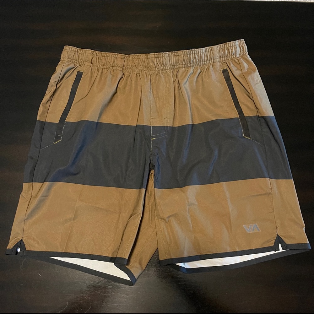 RVCA Yogger Stretch Athletic Shorts 17”